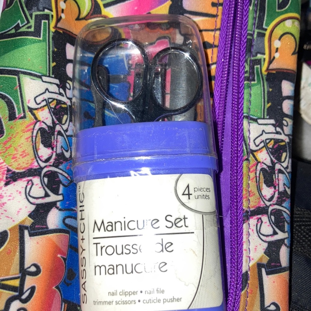 Brand New Sassy+Chic Nail care set